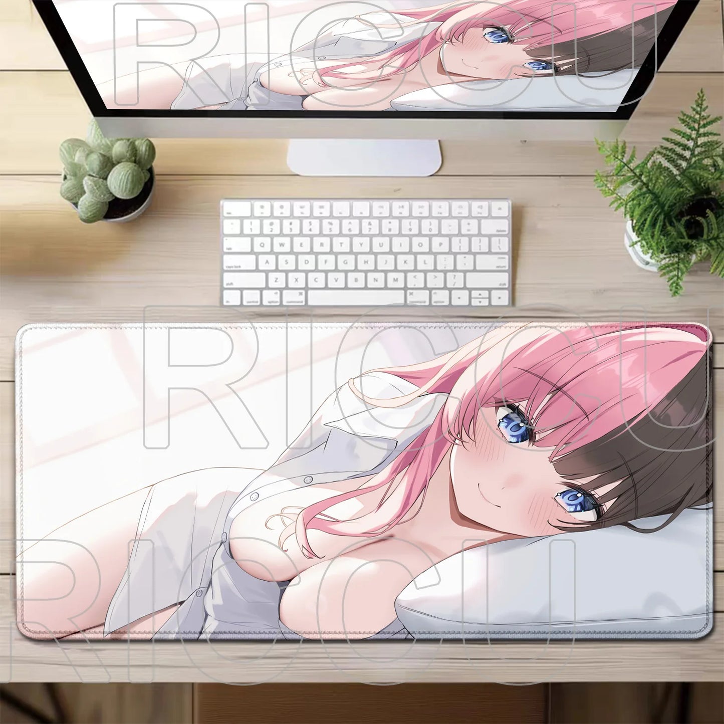 VSPO Hinano Tachibana Anime Geniş Mouse Pad